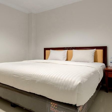 Oyo 1752 Hotel Wisata Kisaran Екстер'єр фото