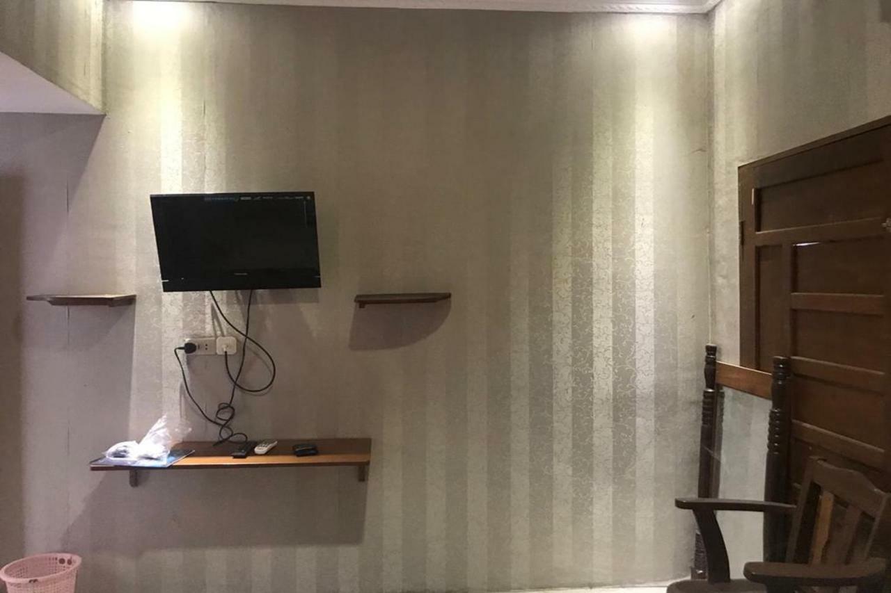 Oyo 1752 Hotel Wisata Kisaran Екстер'єр фото