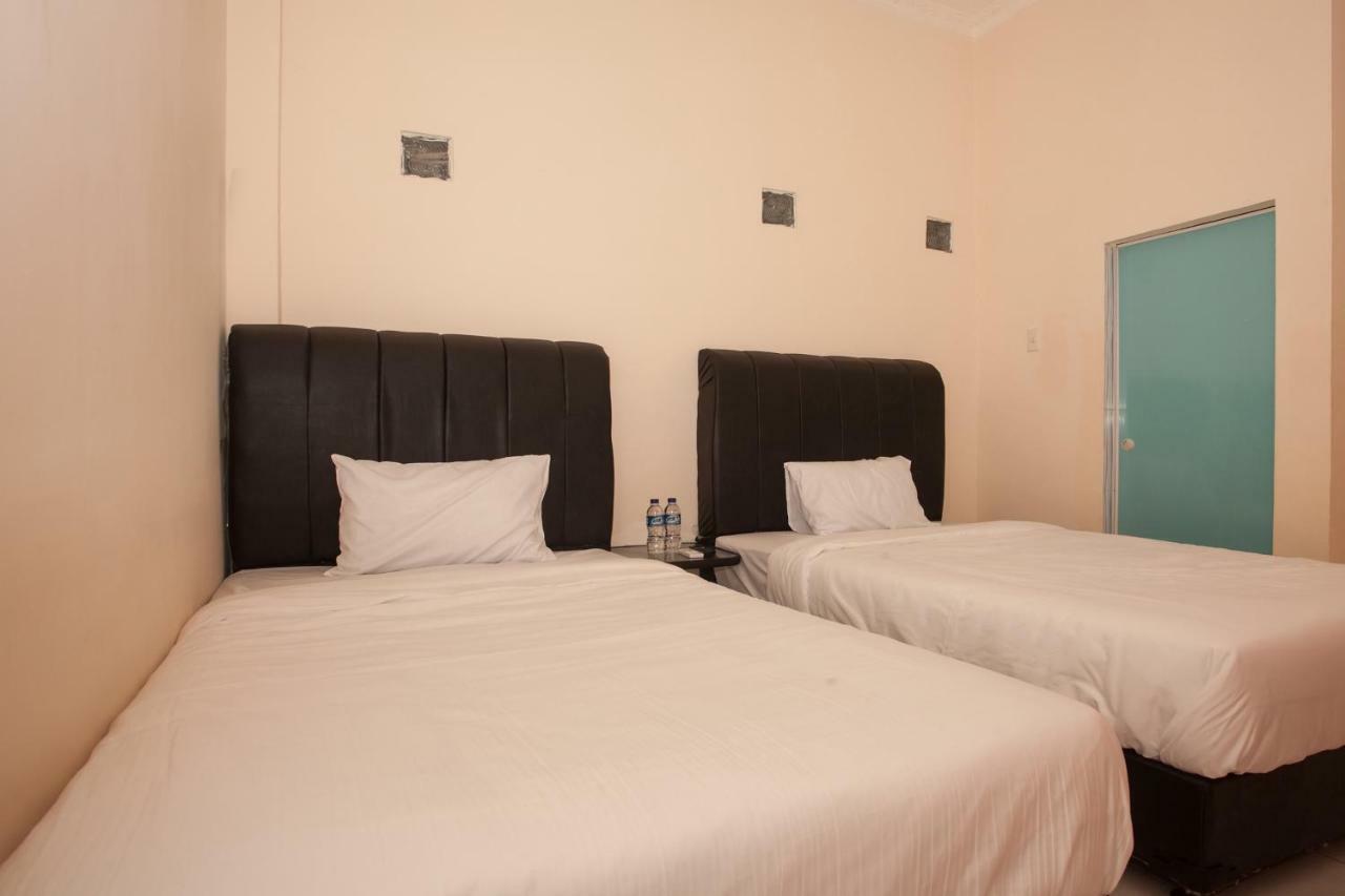 Oyo 1752 Hotel Wisata Kisaran Екстер'єр фото
